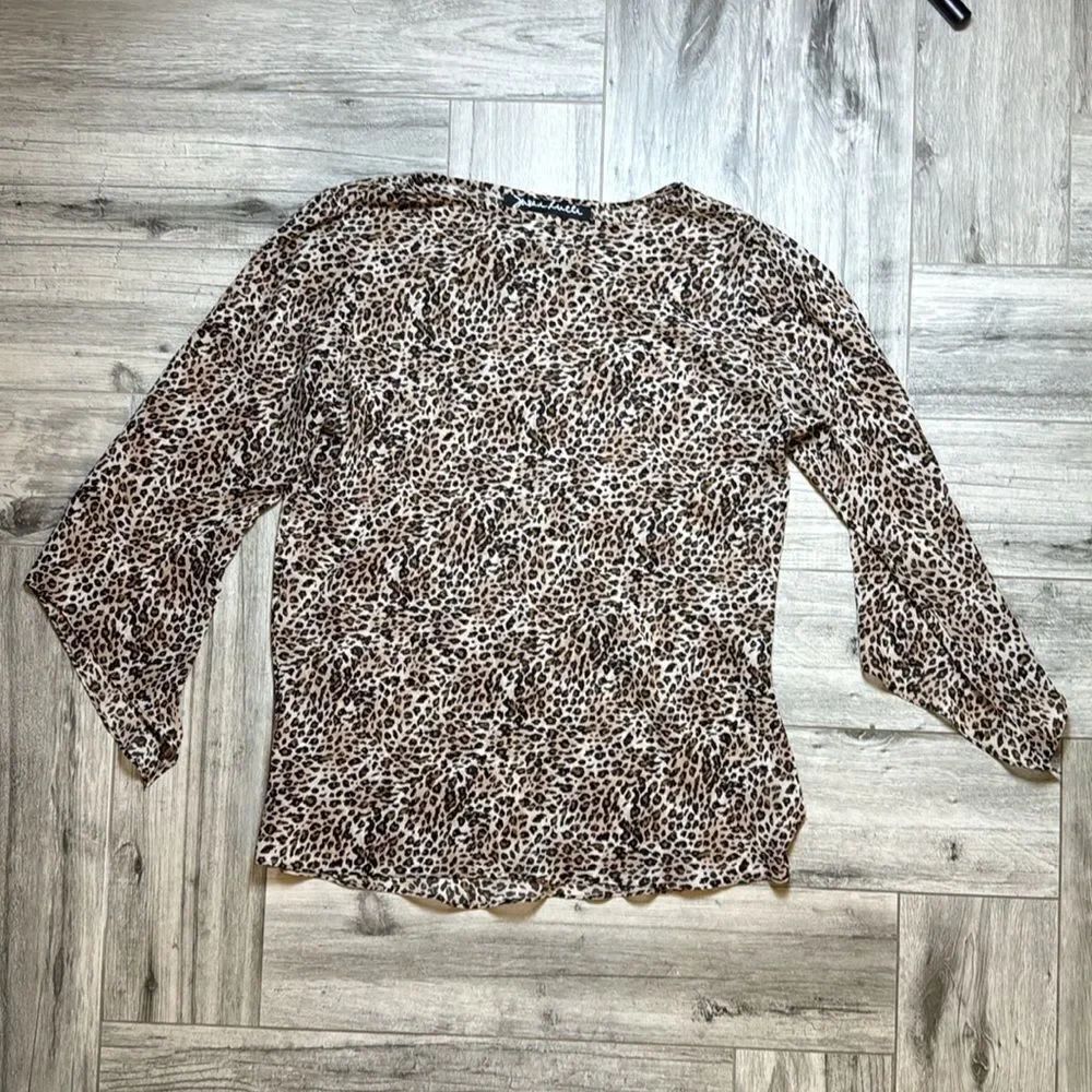 Susan Lucci Women's Tan Animal Print Semi Sheer Long Sleeve Tunic Blouse Large